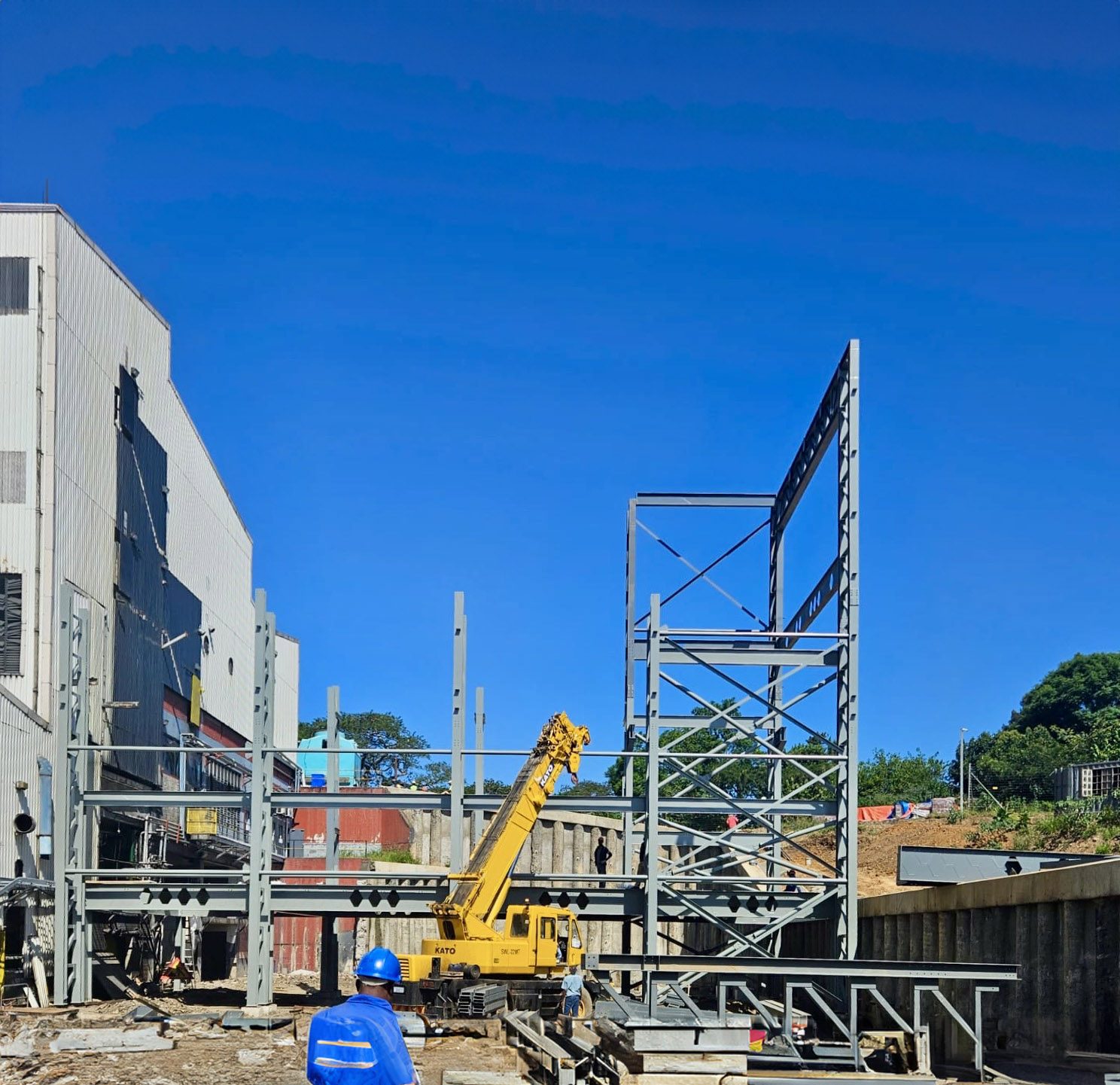 additions to Howick Factory - steel structure